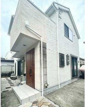 日吉本町戸建の物件外観写真